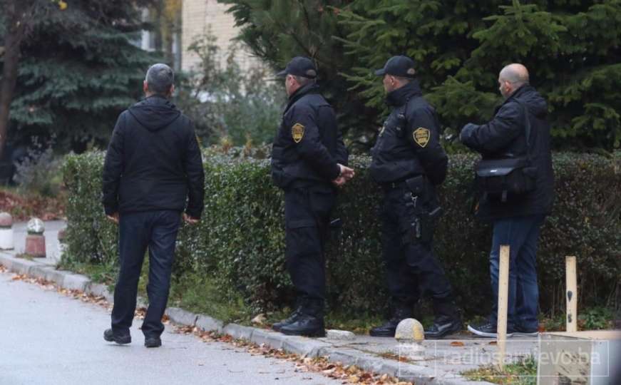 Velika policijska akcija u Sarajevu: Hapšenje na više lokacija